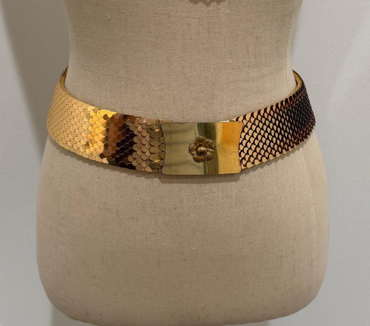 Vintage Fish Scale Stretch Belt