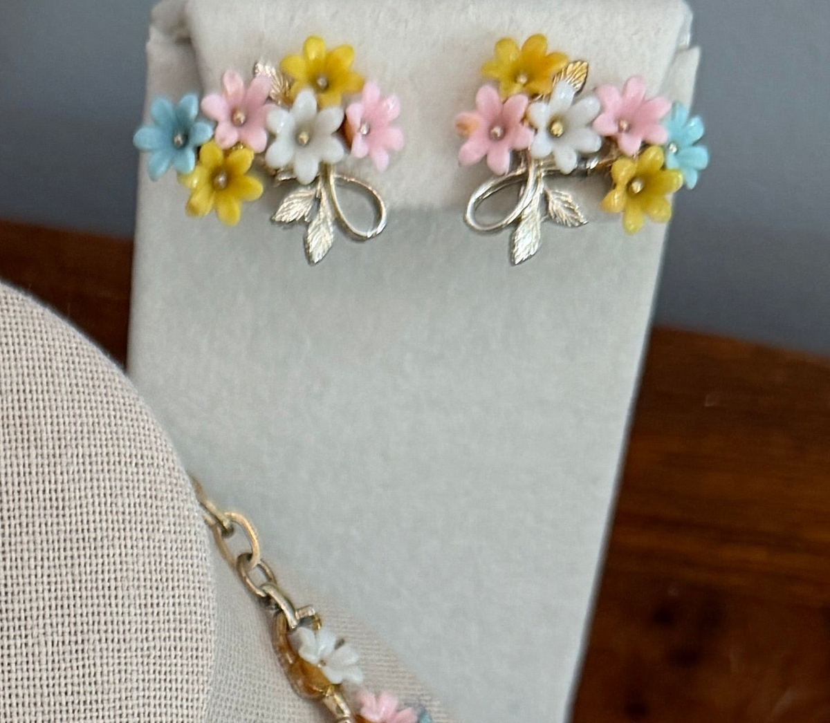3 Piece Floral Jewelry Set