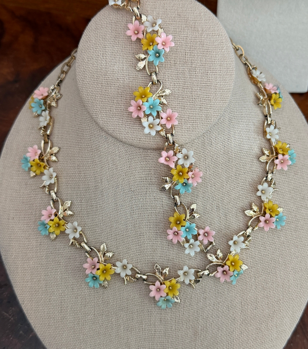 3 Piece Floral Jewelry Set