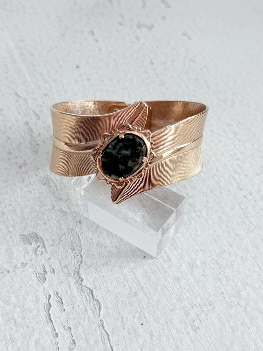 Gold Feather Clamper