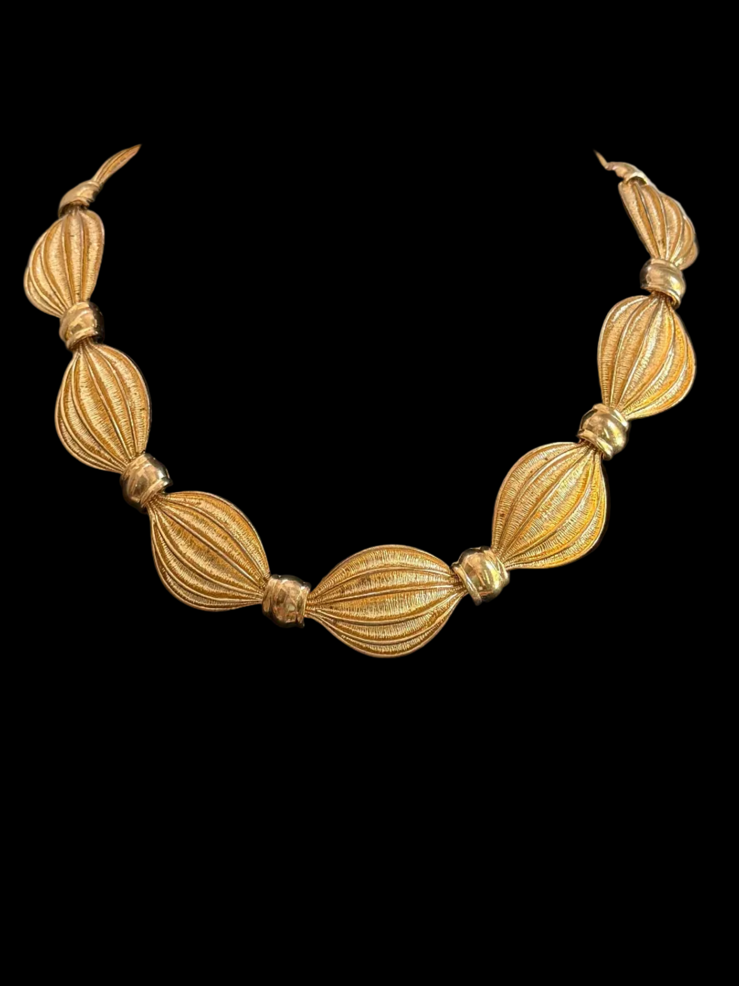 1990s Statement Necklace