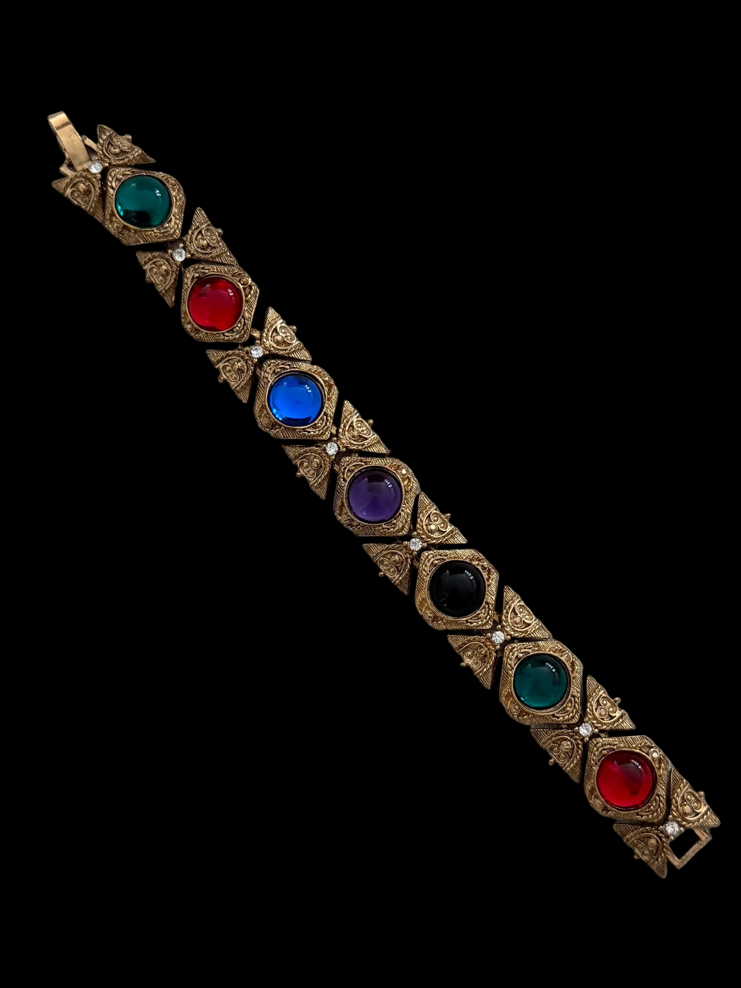 Mogul Style Cabochon Bracelet
